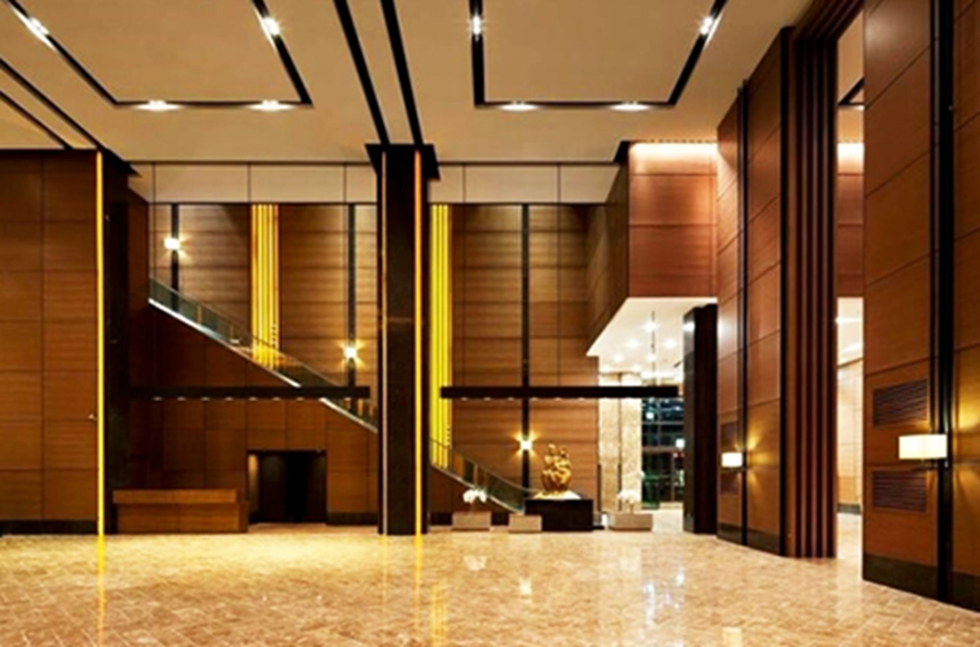 דאג'און Hotel Icc מראה חיצוני תמונה