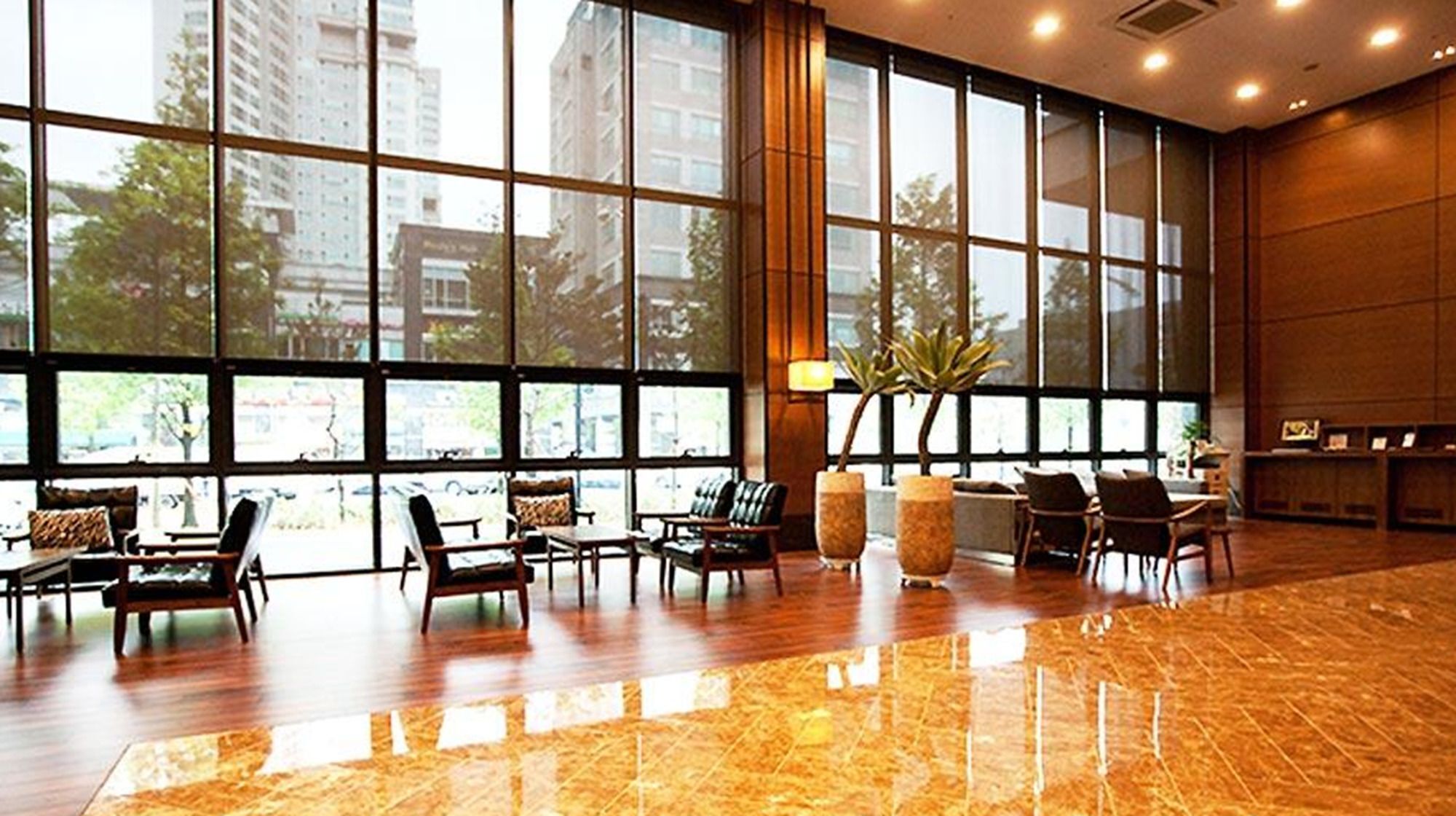 דאג'און Hotel Icc מראה חיצוני תמונה